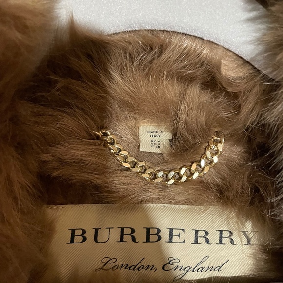 Burberry fur lined and suede jacket - Picture 6 of 6